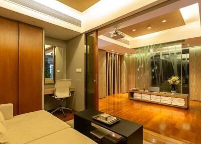 The Pano  2 Bedroom Riverside Condo For Rent in Rama 3