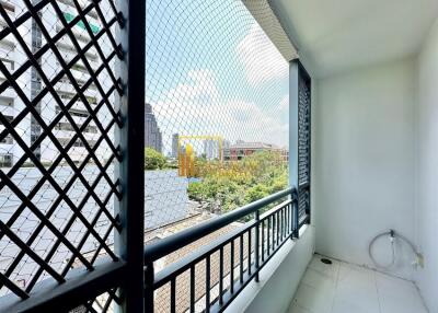 The Bangkok 61 | Renovated 3 Bedroom Condo For Rent in Ekkamai