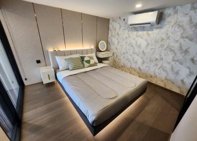Park Origin Chula-Samyan  Stylish 2 Bedroom Duplex Condo in Sam Yan