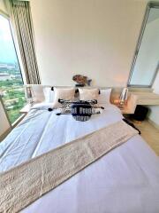 Superb, 1 bedroom, 1 bathroom corner unit for sale in Riviera Monaco in Foreign name.