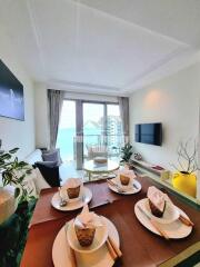 Superb, 1 bedroom, 1 bathroom corner unit for sale in Riviera Monaco in Foreign name.