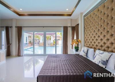 Pool villa for living or investment at Huai Yai
