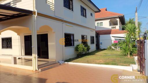 5 bedroom House in Royal View Village East Pattaya
