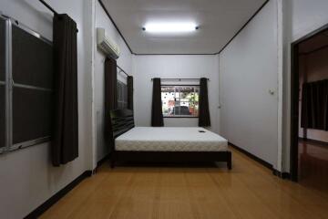 Single storey 2 bedroom house to rent at Chang Phueak