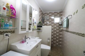 2 Homes Comprising 4 Bedrooms, 4 Bathrooms For Sale in Hin Khon, Lam Plai Mat, Buriram, Thailand