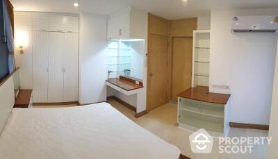 3-BR Duplex at Supalai Place Sukhumvit 39 near BTS Phrom Phong