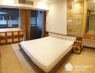 3-BR Duplex at Supalai Place Sukhumvit 39 near BTS Phrom Phong