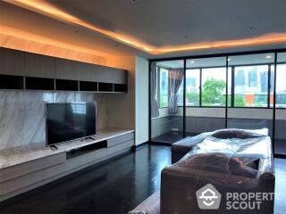 3-BR Condo at The Habitat Sukhumvit 53 Condominium near BTS Phrom Phong (ID 512674)