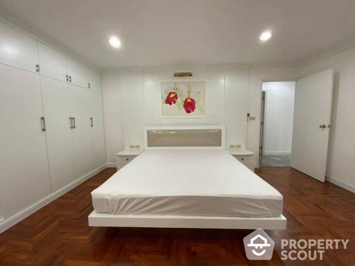 3-BR Condo near BTS Phrom Phong