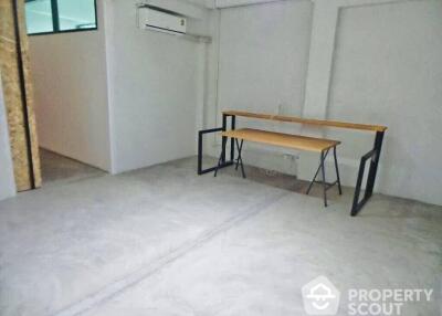 Commercial for Rent in Din Daeng