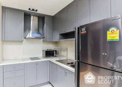 1-BR Duplex at Emporio Place near MRT Queen Sirikit National Convention Centre