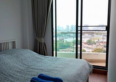 2-BR Condo at Supalai Casa Riva close to Thanon Tok