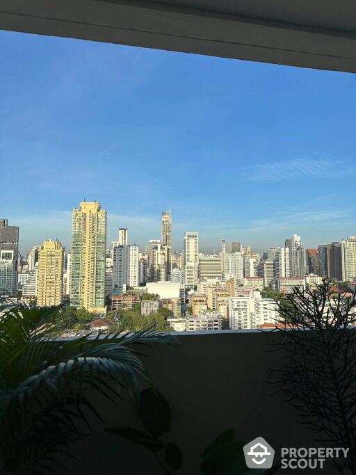 2-BR Condo at D.S. Tower 2 Sukhumvit 39 Condominium near MRT Sukhumvit