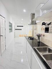 3 Bedrooms Villa / Single House in Raviporn City Home Village East Pattaya H011842