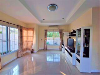 3 Bedrooms Villa / Single House in Tropical Village East Pattaya H010747