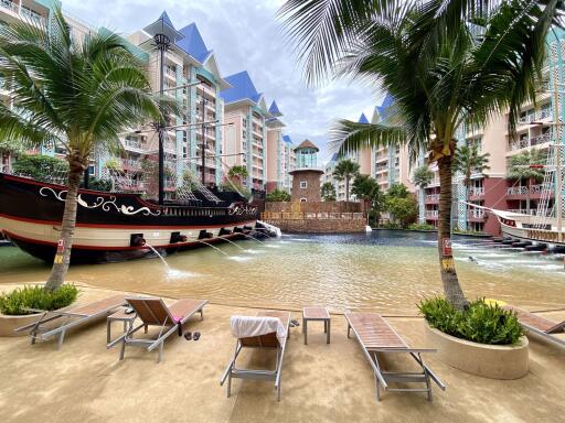 2 Bedrooms Condo in Grande Caribbean Condo Resort Jomtien C010163