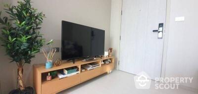 1-BR Condo at Rhythm Sukhumvit 36-38 near BTS Thong Lor