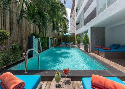 Contemporary 1 Bedroom Serviced Apartments – Central Location in Patong, Phuket