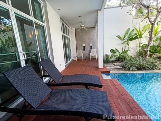 Modern 3-Bedroom Foreign Freehold Private Pool Condominium in Oxygen Bangtao - 1 km To Bangtao Beach