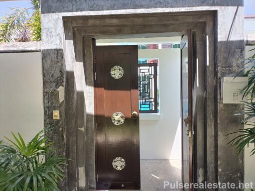 Modern 4-Bedroom Private Pool Oxygen Bangtao Condominium for Sale - 1 km To Bangtao Beach