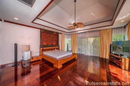 4-Bedroom Villa on Large Plot for Sale in Baan Bua, Naiharn Phuket - 2 Cars & a Piano Included in the Sale