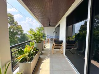 2 Bedrooms Condo in Regent Pratumnak South Pattaya C011604