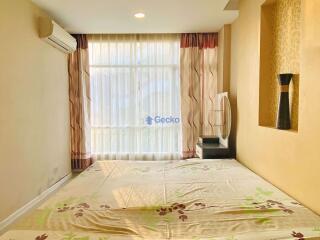 2 Bedrooms Condo in Chokchai Condominium East Pattaya C009091