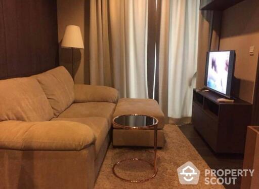 1-BR Condo at The Edge Sukhumvit 23 near MRT Sukhumvit