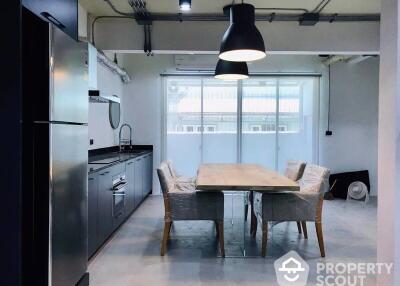 3-BR Townhouse close to Phrom Phong
