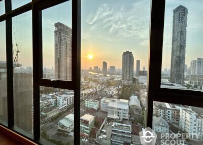 2-BR Penthouse at Altitude Symphony Charoenkrung near BTS Saphan Taksin