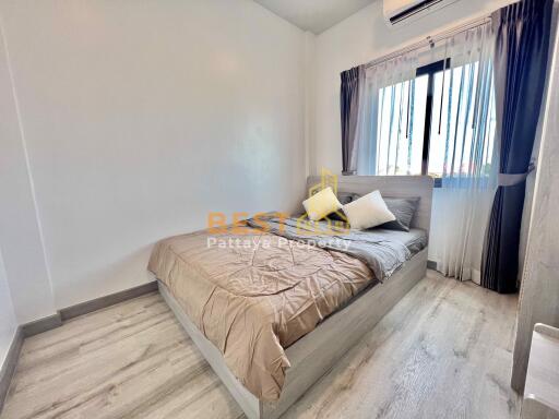 3 Bedrooms Townhouse in Chokchai Village 9 Khao Noi H011845