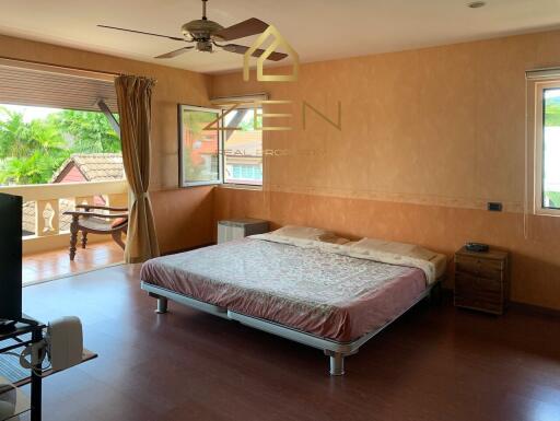 Luxury Pool Villa: 3 Bedrooms in Koh Kaew for Sale