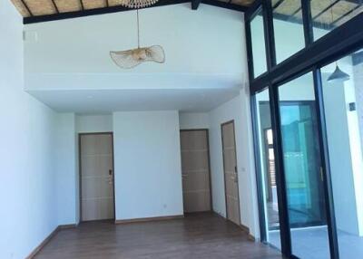 Luxury Pool Villa: 4 Bedrooms in Phuket Town for Rent