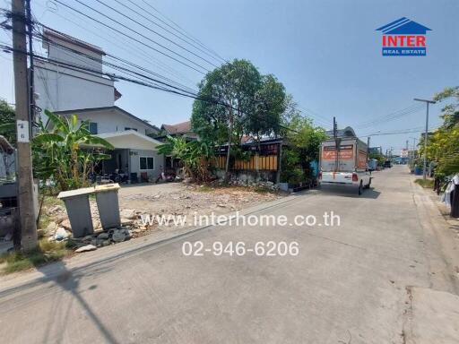 2-story detached house, 60 sq m., near Sarasas Witaed Suksa School. Soi Pracha Uthit 90 (Allocation Ta Bem 2) Pracha Uthit Road Phra Samut Chedi, Samut Prakan