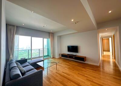 3-bedroom high floor condo for sale close to BTS Asoke