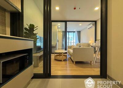 1-BR Condo at Xt Phayathai near BTS Phaya Thai