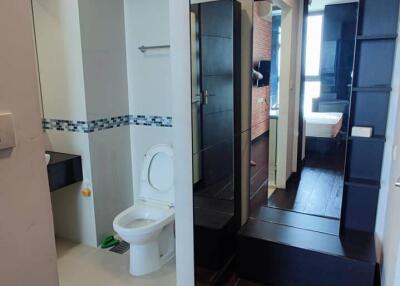 1-BR Condo at Ideo Q Phayathai near BTS Phaya Thai