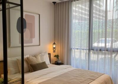 2-BR Condo at Nue District R9 near MRT Phra Ram 9