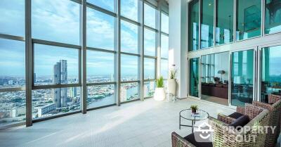 4-BR Penthouse at The River Condominium near BTS Saphan Taksin