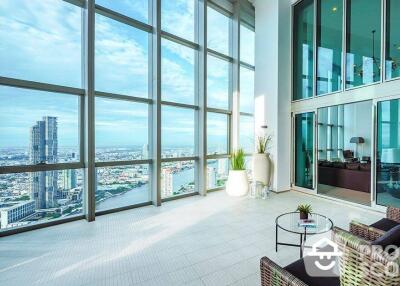 3-BR Penthouse at The River Condominium near BTS Saphan Taksin