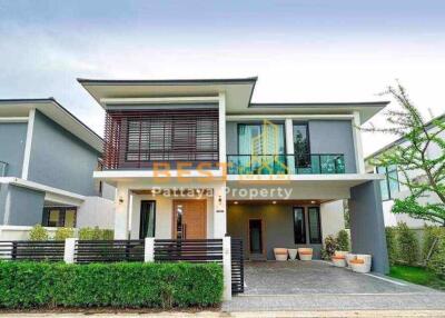 4 Bedrooms Villa / Single House Bang Lamung H011848