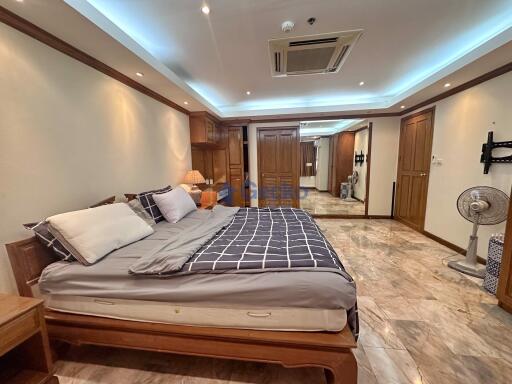 1 Bedroom Condo in Nova Atrium Central Pattaya C011607