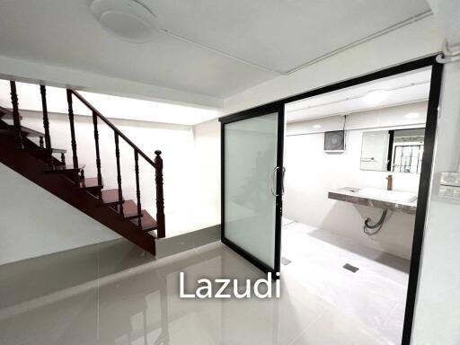 3 Bed 3 Bath 150 SQ.M Townhouse in Sathorn