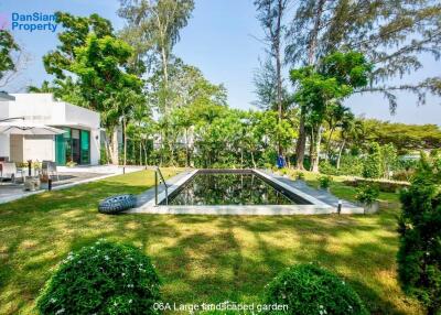 Modern Golf Villa in Hua Hin at Palm Hills Golf Resort