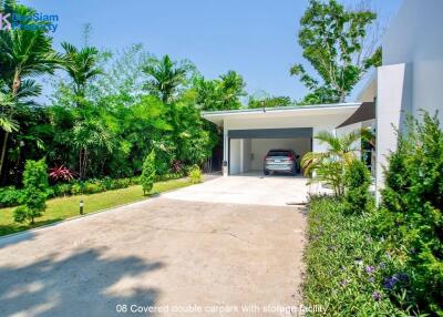 Modern Golf Villa in Hua Hin at Palm Hills Golf Resort