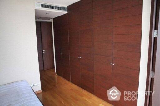 2-BR Condo at Supalai Place Sukhumvit 39 near BTS Phrom Phong