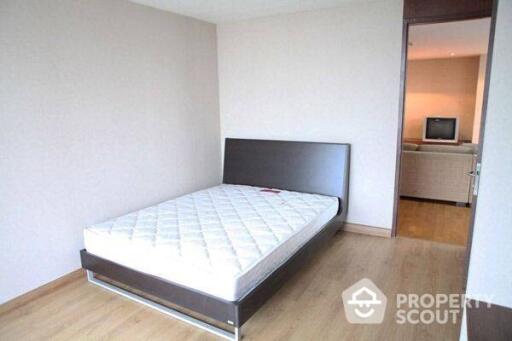 2-BR Condo at Supalai Place Sukhumvit 39 near BTS Phrom Phong