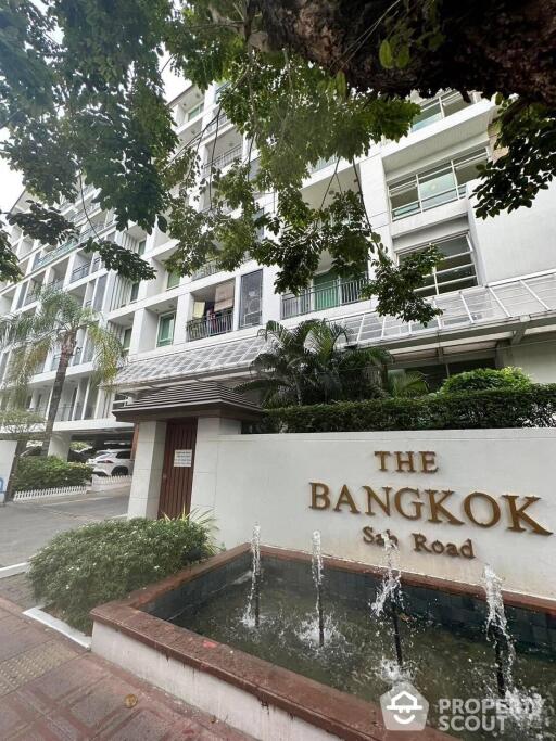2-BR Condo at The Bangkok Sab Condominium near MRT Sam Yan