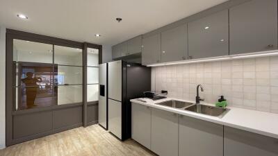 Renovated Condo Sathorn Sale Lumpini