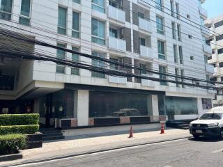 For Rent Bangkok Retail Sukhumvit BTS Phrom Phong Watthana